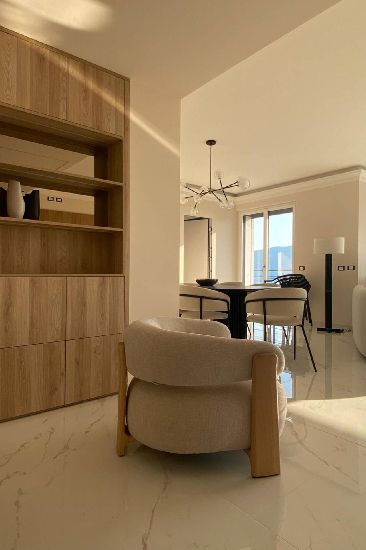 01_living_2026